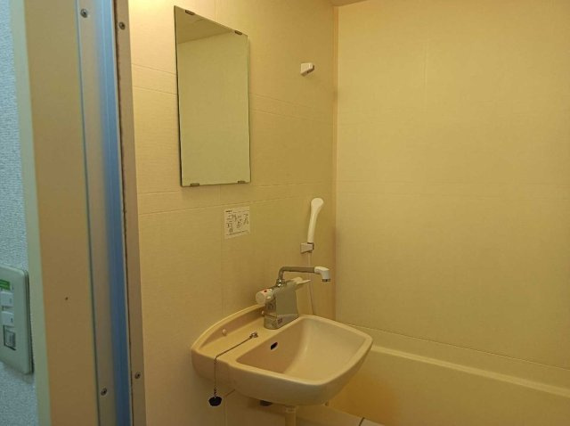 【洗面所】