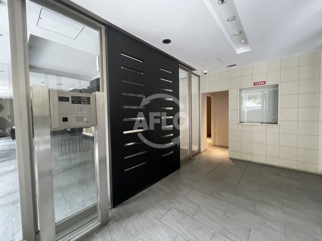 ルクレ立売堀のエントランス|ルクレ立売堀　エントランス