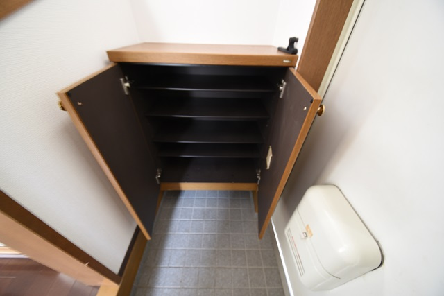 山手1丁目戸建A棟の収納