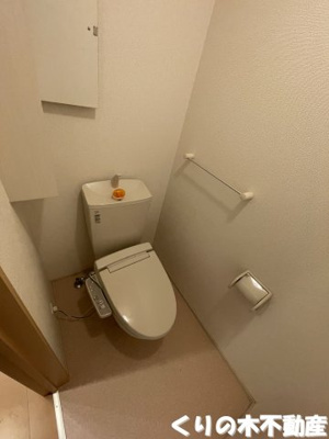 【トイレ】 | サンシャイン砂子 | 清潔感のあるトイレです