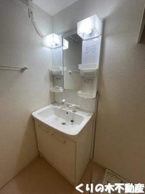 【洗面所】 | サンシャイン砂子 | ゆったりとスペースのある洗面所