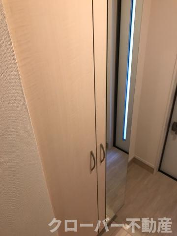 アヴィオンの玄関|下駄箱
