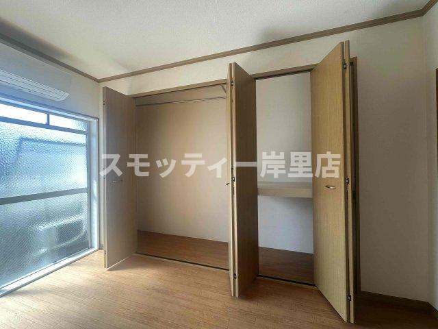 トーカイプラザ　弐号館の洋室