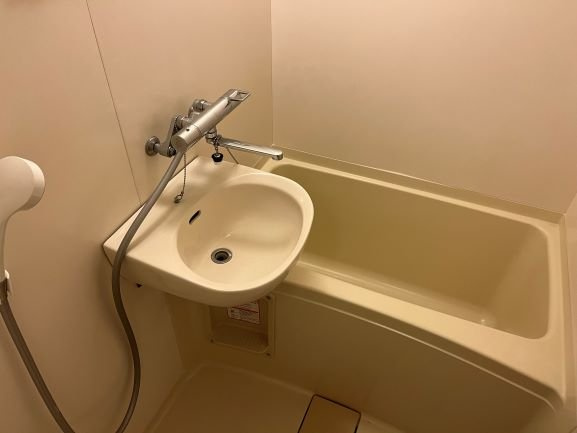 レオパレスえびすの浴室