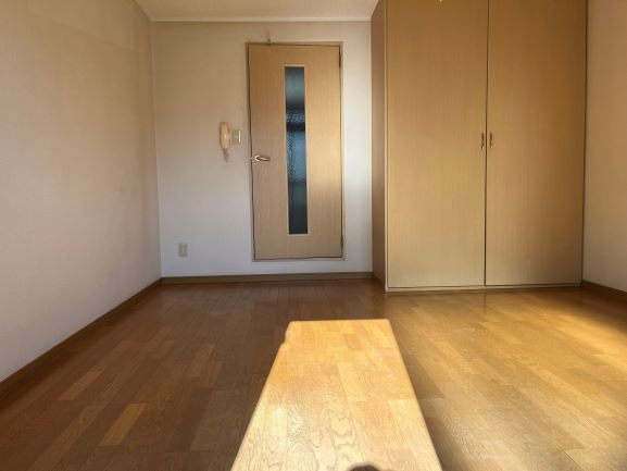 西宮市山口町下山口１丁目の賃貸マンションの寝室