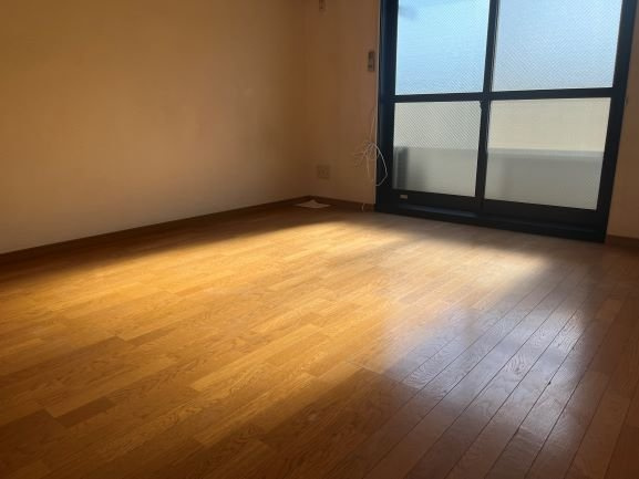 西宮市山口町下山口１丁目の賃貸マンションの居間・リビング