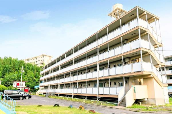 ビレッジハウス則松2号棟の外観