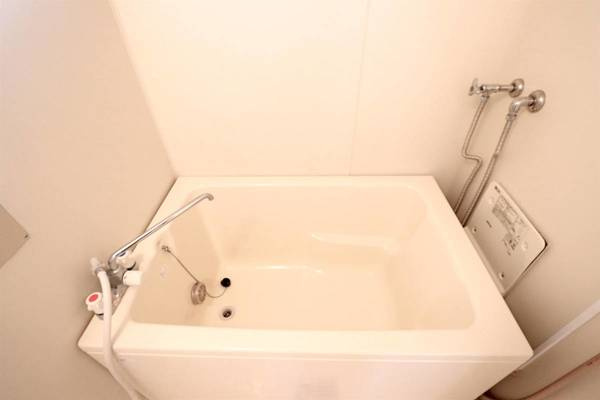 ビレッジハウス則松2号棟の浴室|ビレッジハウスの同一物件・同一タイプの間取りの写真です