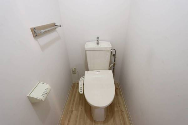 ビレッジハウス則松2号棟のトイレ|ビレッジハウスの同一物件・同一タイプの間取りの写真です