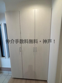【玄関】 | 神戸市須磨区大黒町1丁目　新築戸建　仲介手数料無料！ | 玄関収納