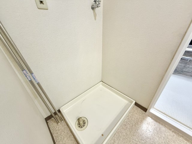 サンマンションアトレ猫ヶ洞のランドリースペース