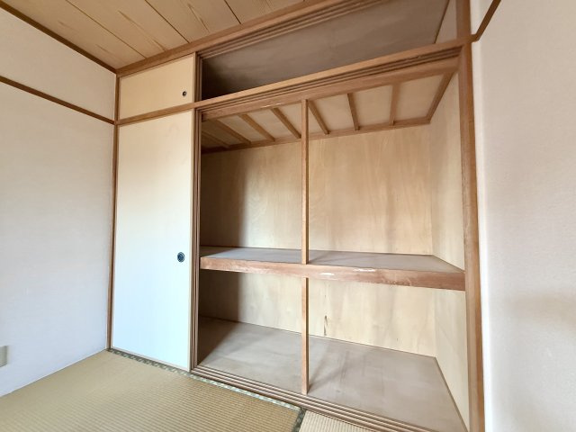 サンマンションアトレ猫ヶ洞の収納