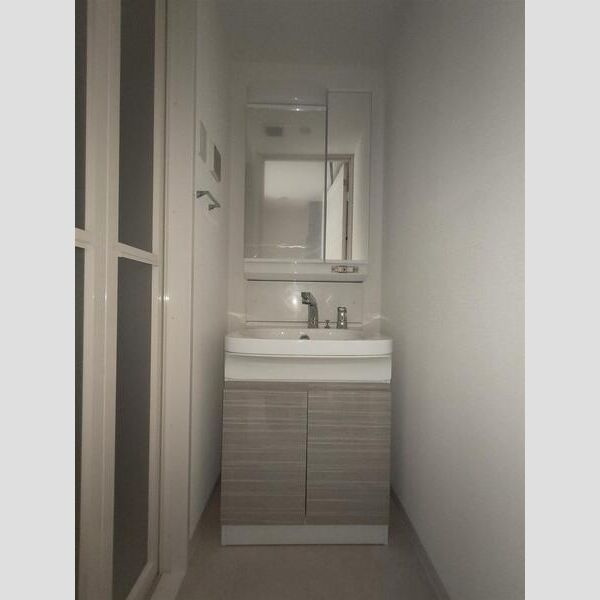 S-RESIDENCE布施aventraの独立洗面台