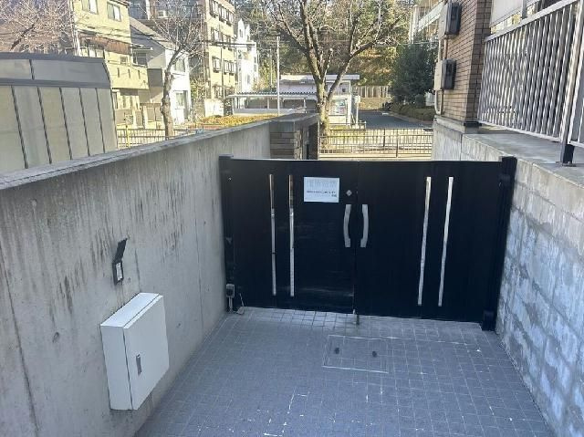 レオパレスア　ボンドのその他