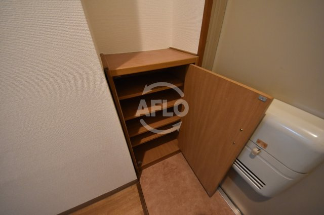 ジュネスアマリの玄関|ジュネスアマリ　下駄箱