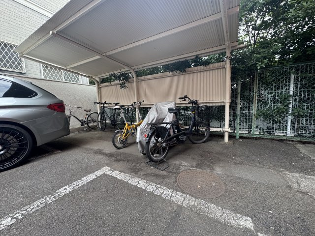 目黒芙蓉ハイツの駐車場|2月20日現在、平置き駐車場空ありです♪