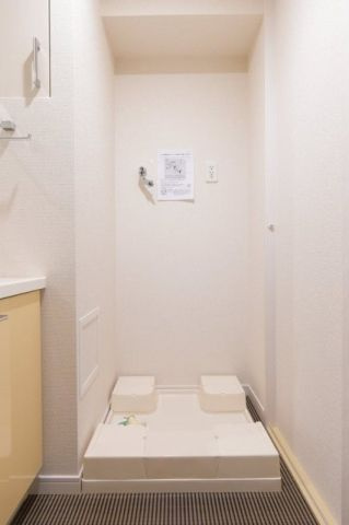 台東区浅草６丁目の賃貸マンションの洗面所