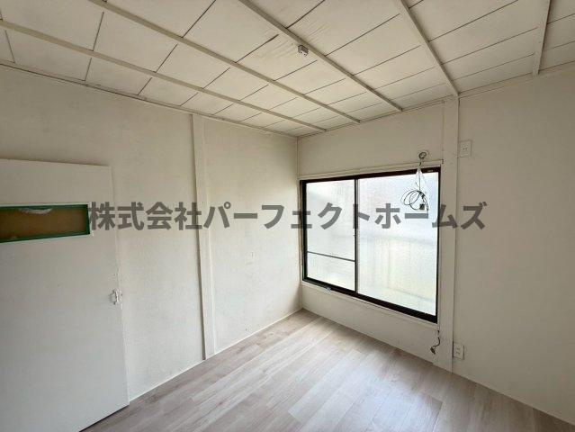 黒原旭町戸建　賃貸の洋室|ゆったりした洋室です
