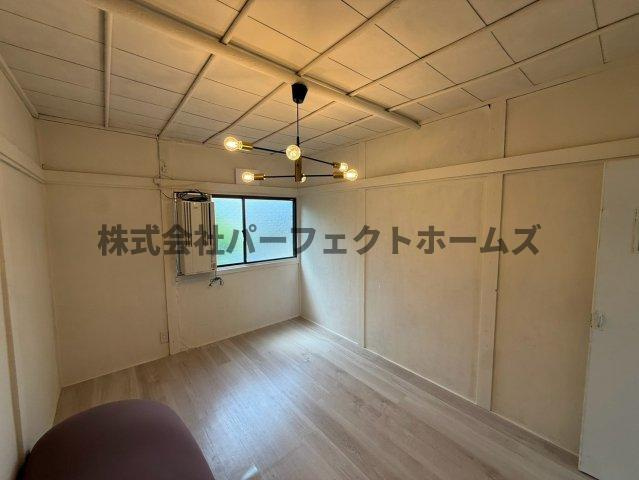 黒原旭町戸建　賃貸の洋室|きれいな洋室です