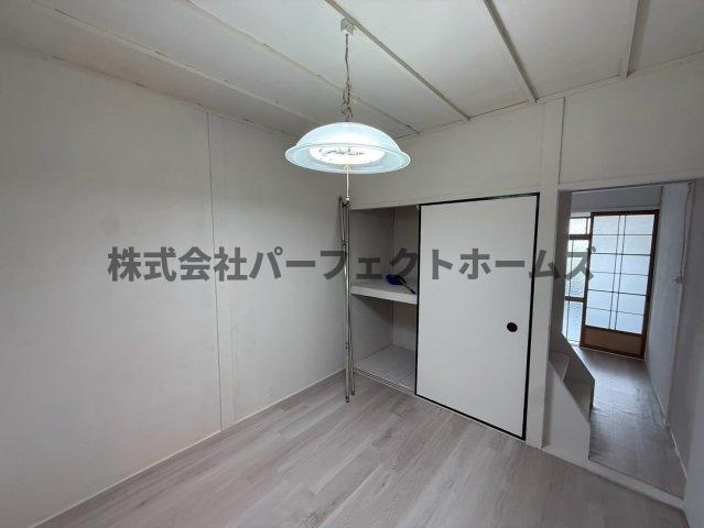 黒原旭町戸建　賃貸の洋室|個人の部屋や寝室として使える洋室です