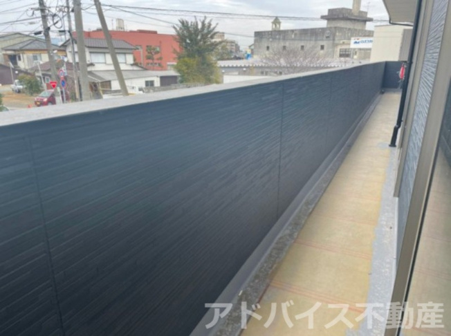 【バルコニー】 | ウィスタリア大川