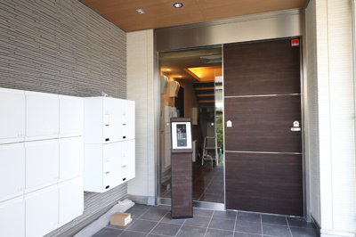 【エントランス】 | ルミナスコート