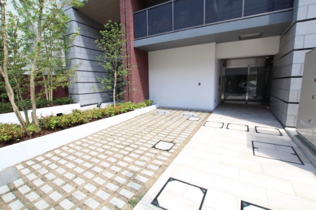 【エントランス】