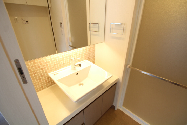 【洗面所】