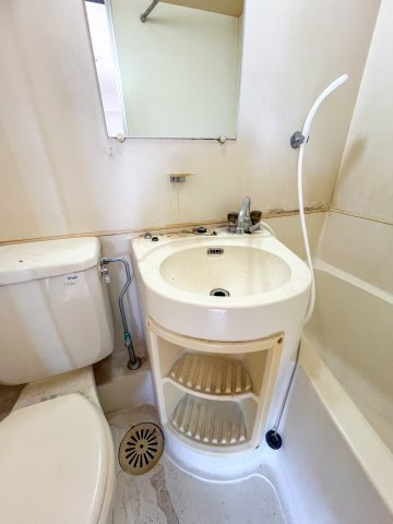 ミヤコビルの洗面所