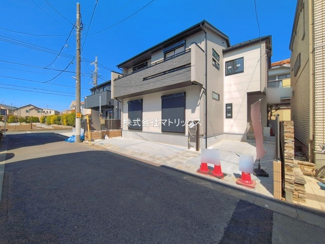 練馬区南大泉3丁目　長期優良住宅×太陽光発電　ゆとりの邸の居間・リビング