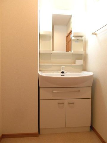 エテルノプラシードの洗面所