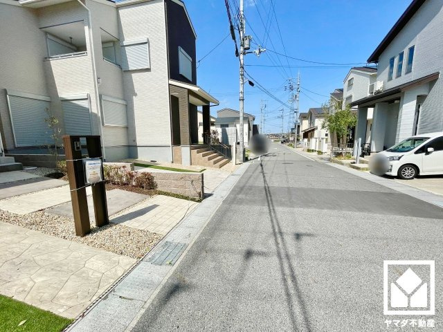 大津市下阪本２丁目　1期　13-1号地の前面道路含む現地写真