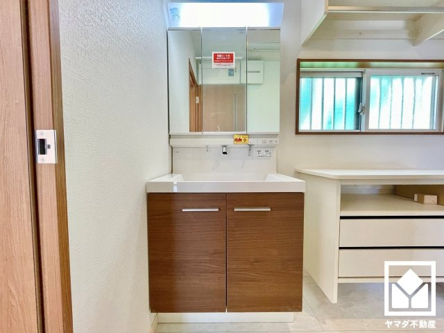 大津市下阪本２丁目　1期　13-1号地の独立洗面台