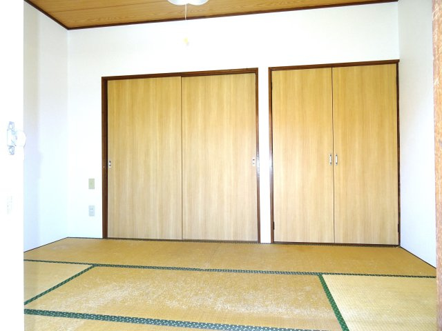 アークヒルズフクモトNO.1Bの和室