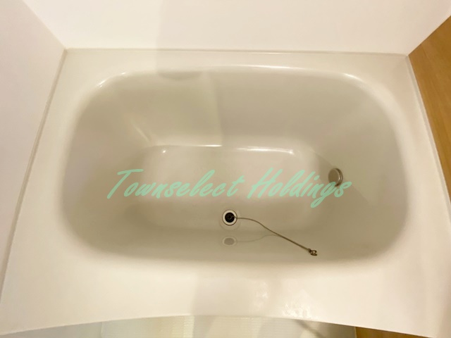 藤沢市亀井野のアパートの浴室