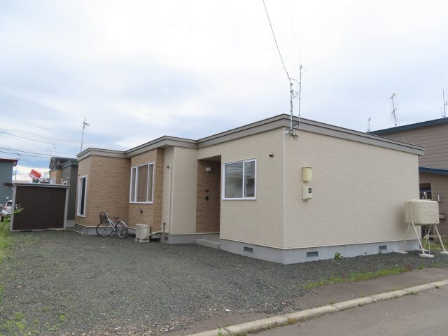 北見市小泉２４４番地１４　平家建中古売家