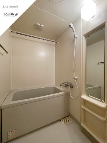 リンデン東薬院の浴室