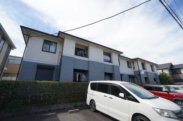 ヴィラ・デラエステの外観|お問い合わせは花まる商店まで！