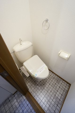 ヴィラ・デラエステのトイレ|初期費用ご相談ください！