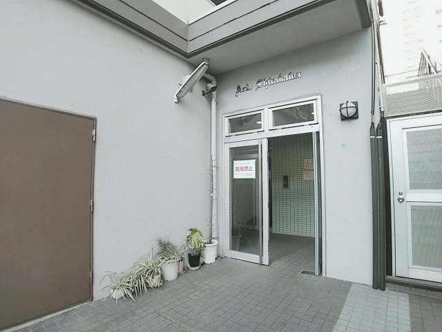 アーツ白河のエントランス