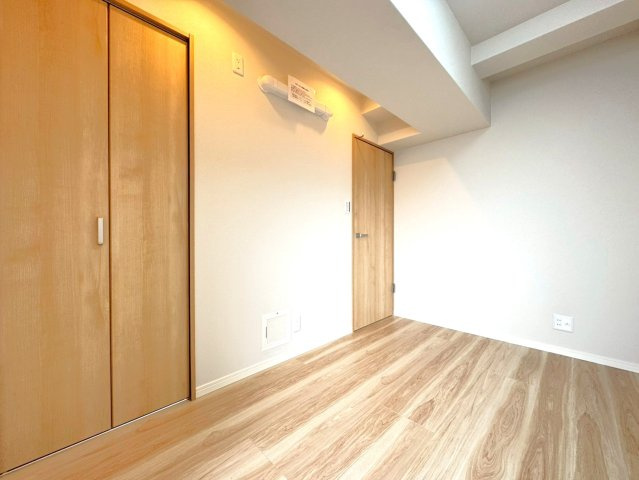 ◆リフォーム済み◆４階の南東向き角住戸◆近鉄丹波橋駅徒歩４分◆コスモ丹波橋の洋室|洋室