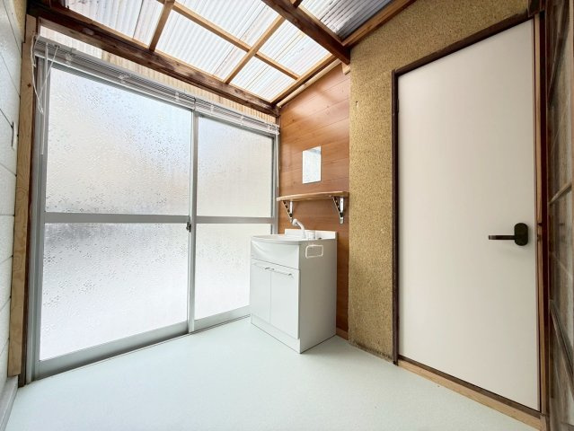 西京極徳大寺団子田町のその他