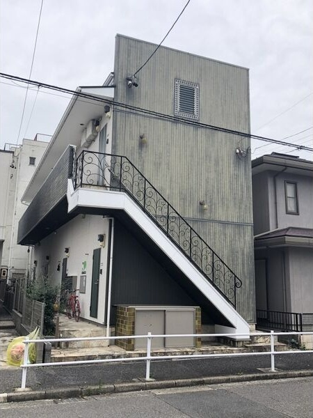 ベーセーベージェーの外観