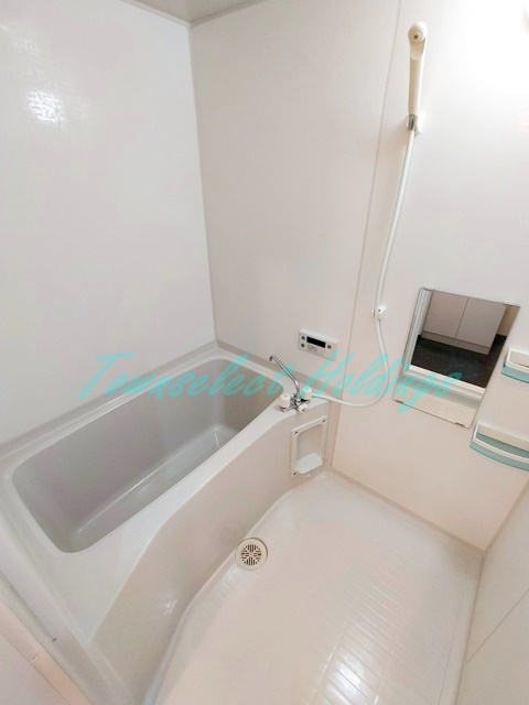 鎌倉市笛田３丁目の賃貸マンションの浴室