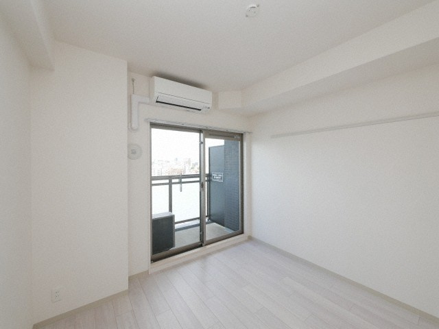 ファステート大阪上本町ソーレの居間・リビング