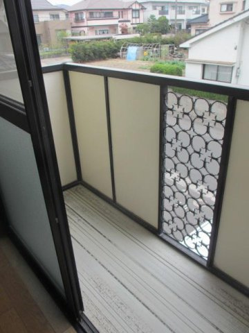 【バルコニー】