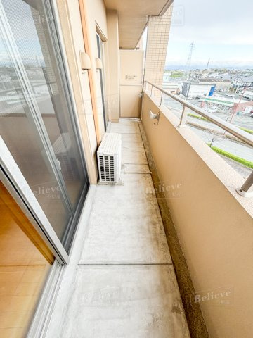 レジデンス東櫛原のバルコニー|陽当たり良好なバルコニーです♪