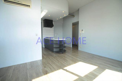 【内装】 | グラスホッパー