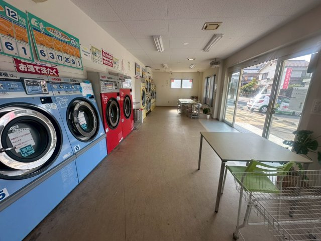 原2丁目貸店舗の内装