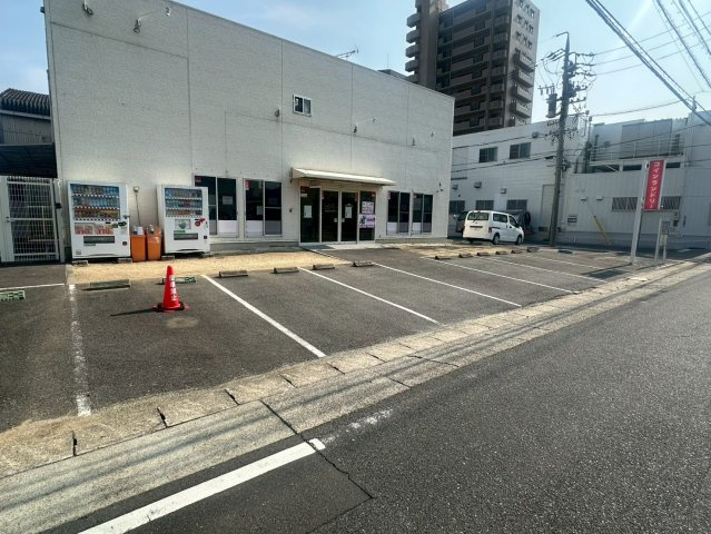 原2丁目貸店舗の外観